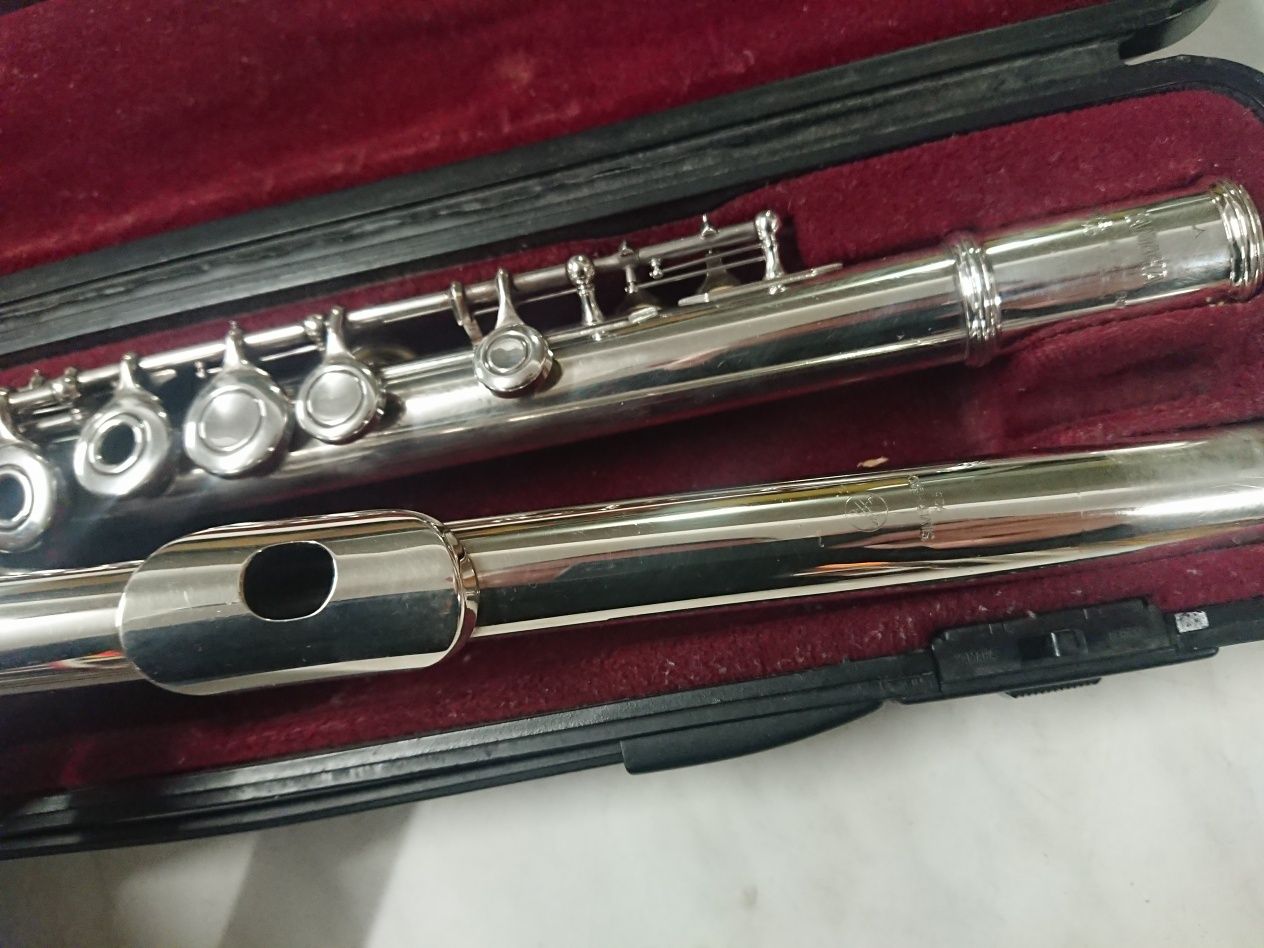 Flet poprzeczny Yamaha YFL 371 II srebrna główka.