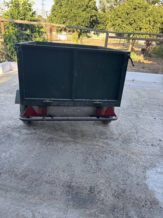 Reboque para automovel