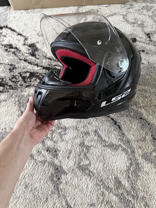 Продам шлем Ls2 в хорошем состоянии