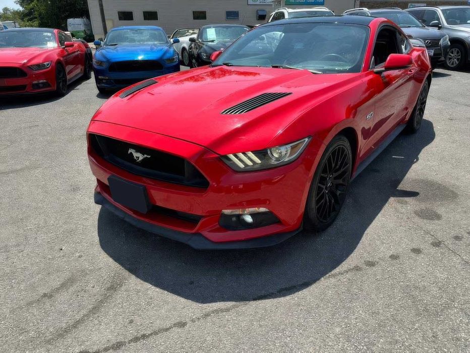 Ford Mustang GT Premium      2017