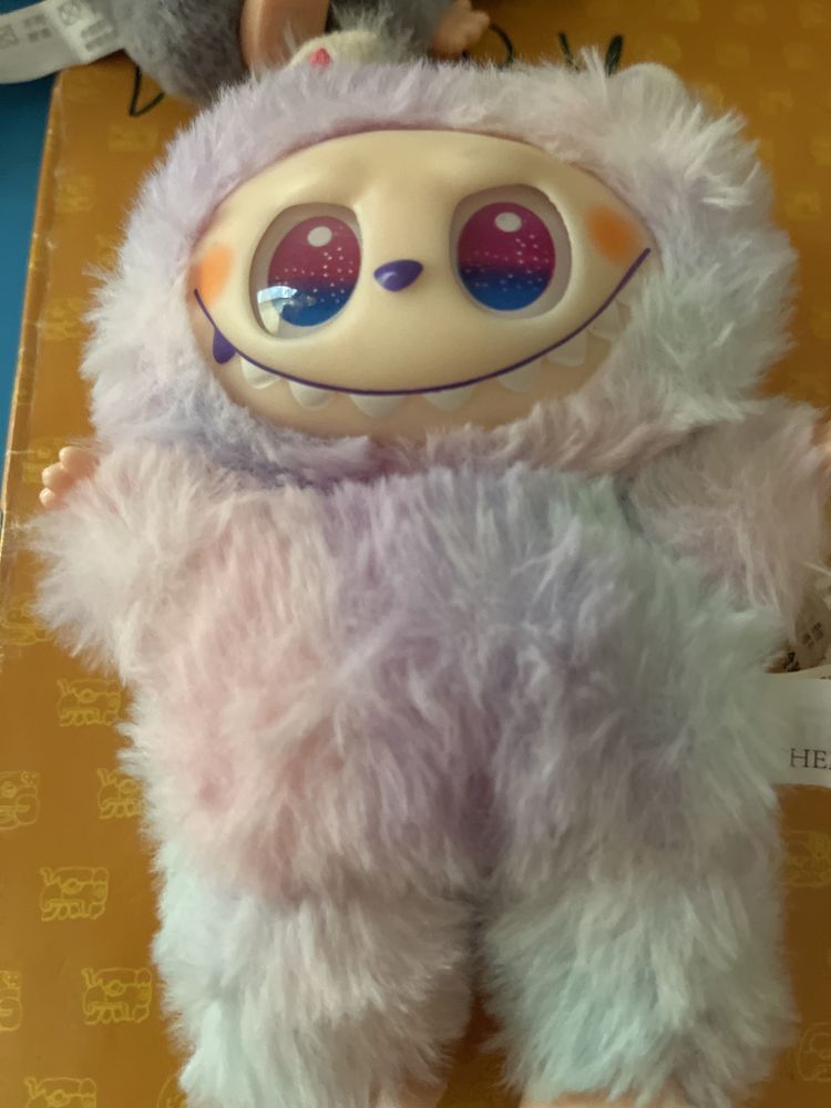 labubu.
