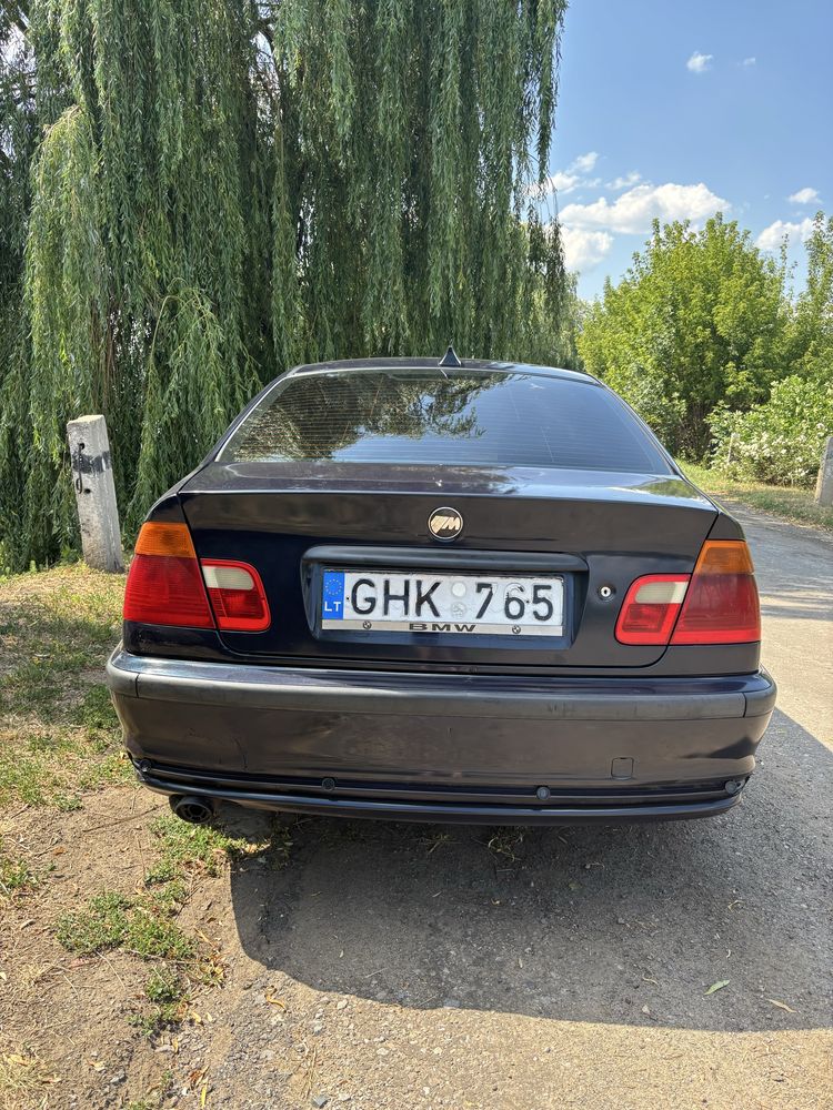 Продам Bmw e46 2001г
