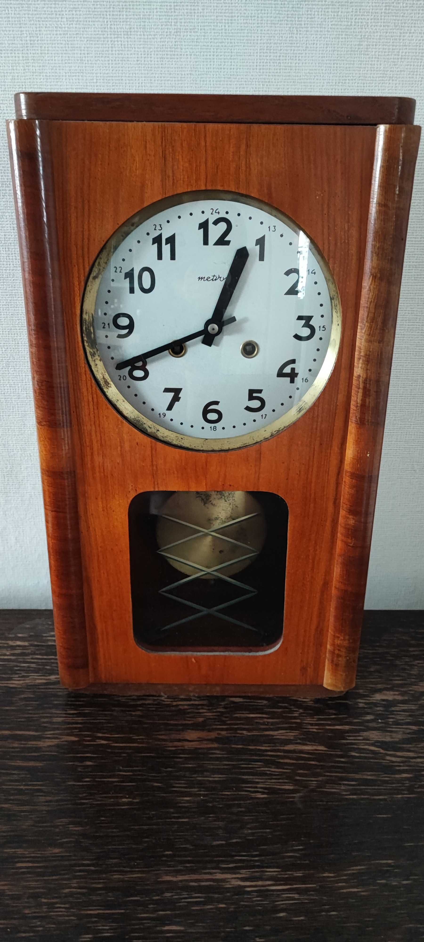 Zegar ścienny MSD/0 z 1967 roku