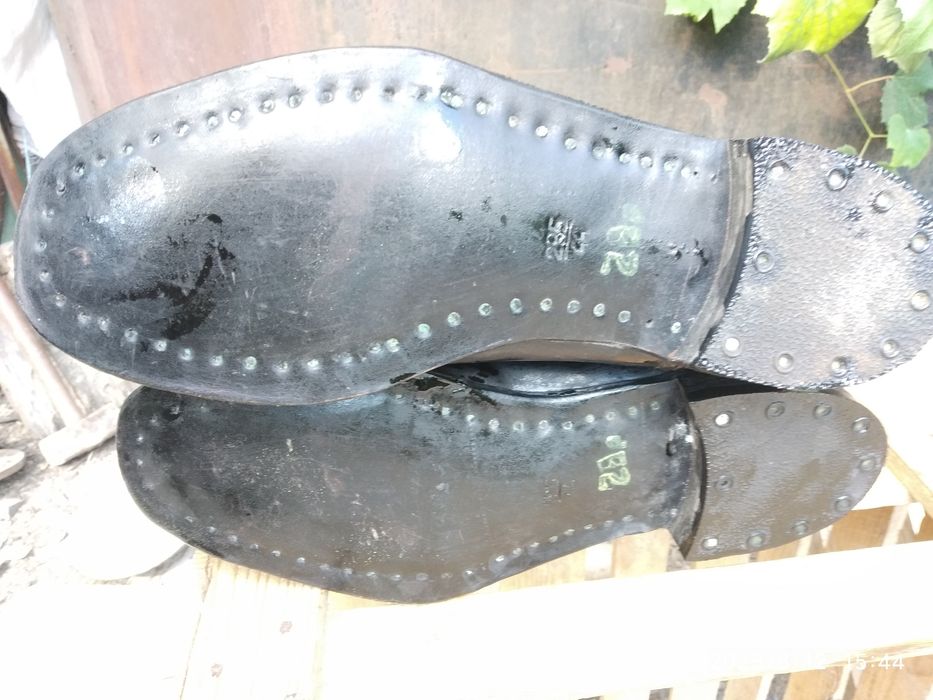 Продам сапоги ялові.офіцерські.