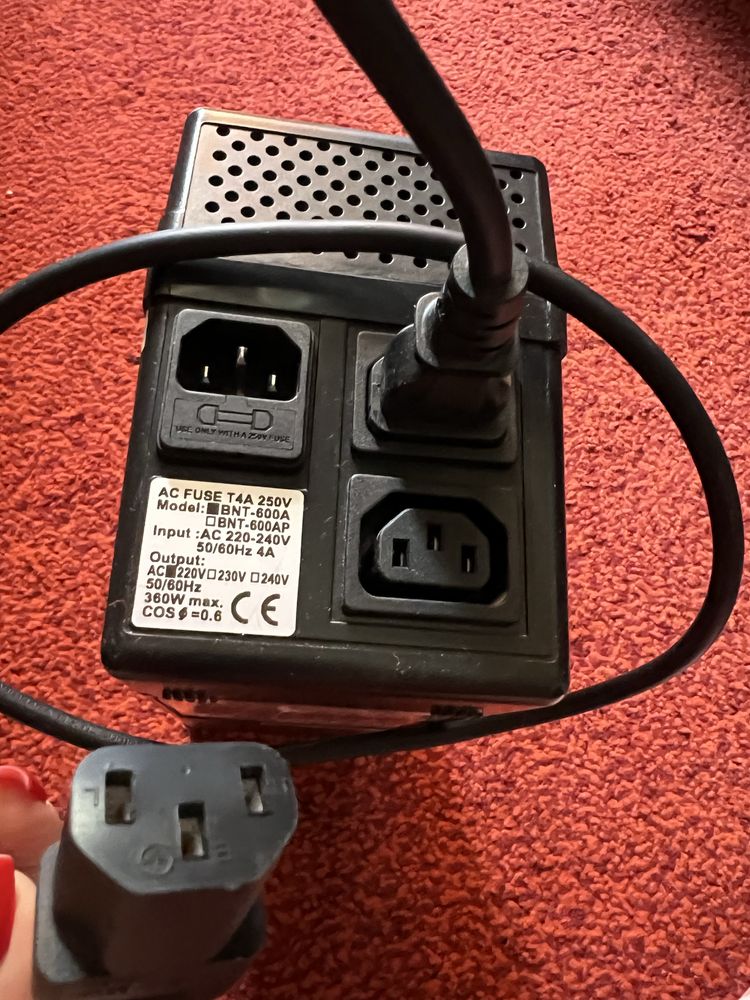 Продаю ДБЖ Powercom BNT-600AP