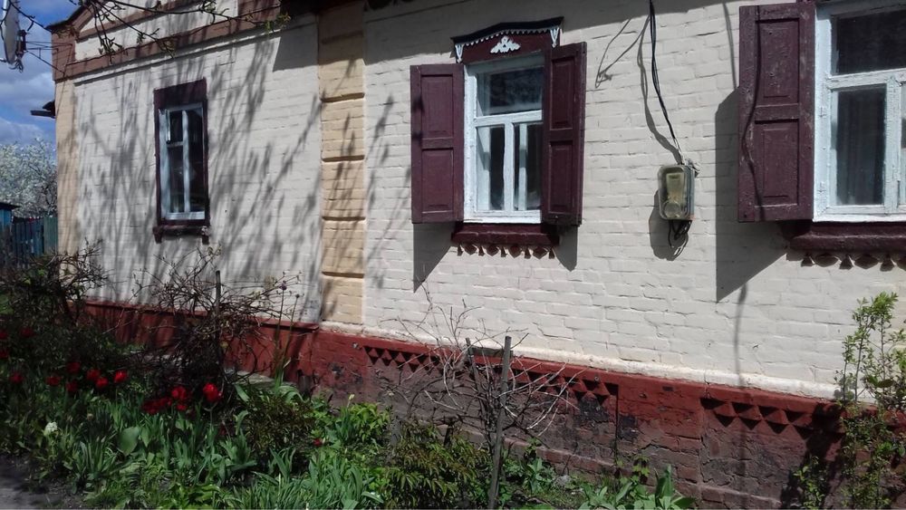 Продам дім в смт Котельва