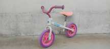 Bicicleta criança equilibrio
