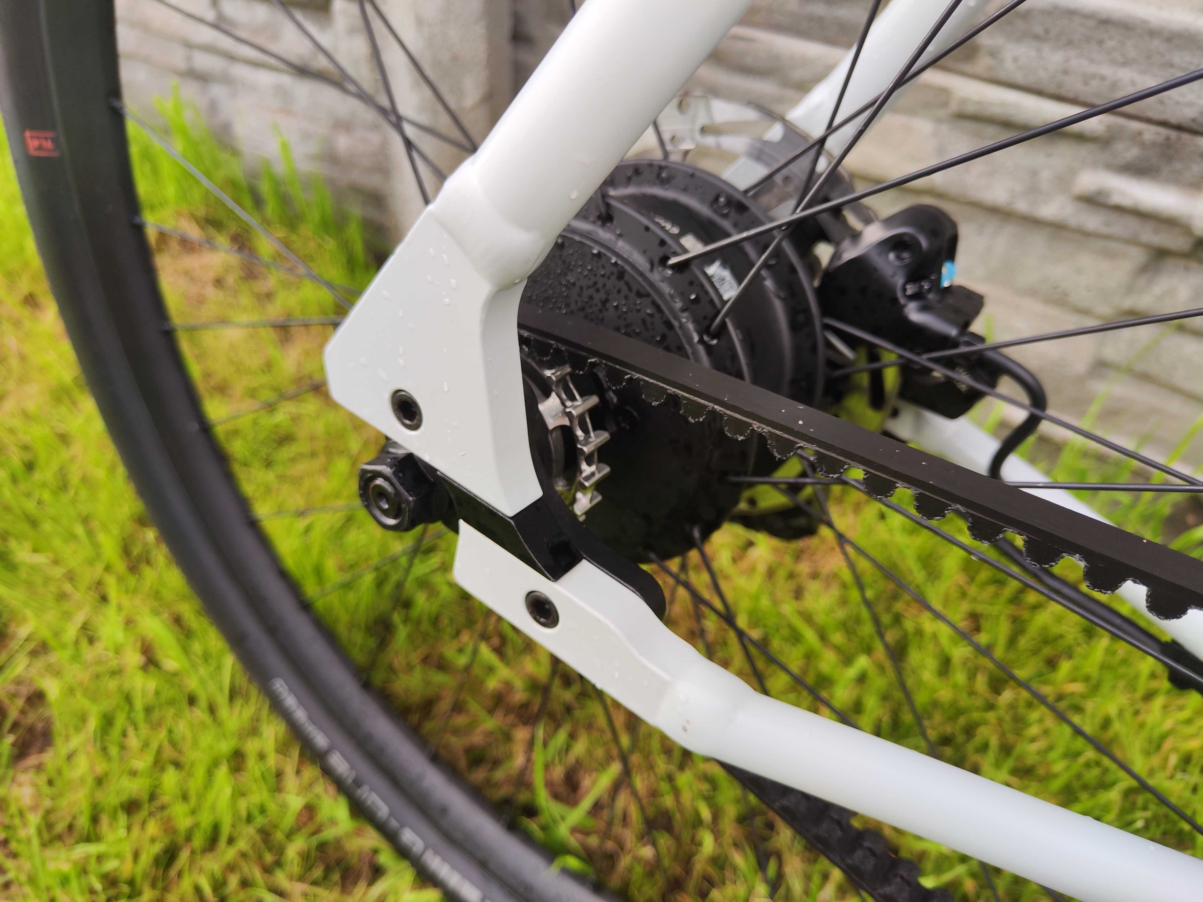 Rower elektryczny Coboc Brooklyn Fat na pasku nie rohloff cube stevens