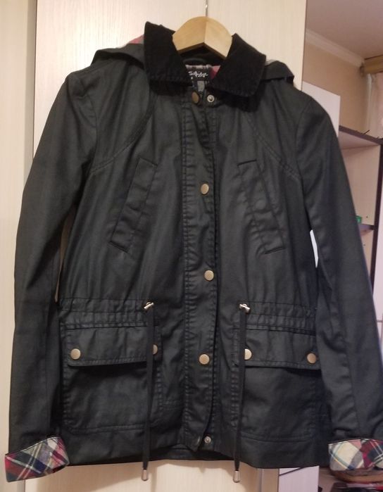 Ветровка женская. торг