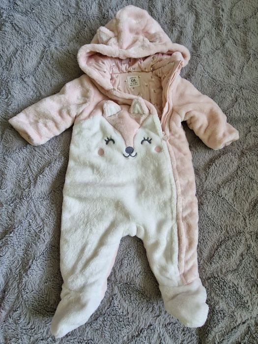 Kombinezon dla dziewczynki roz.62