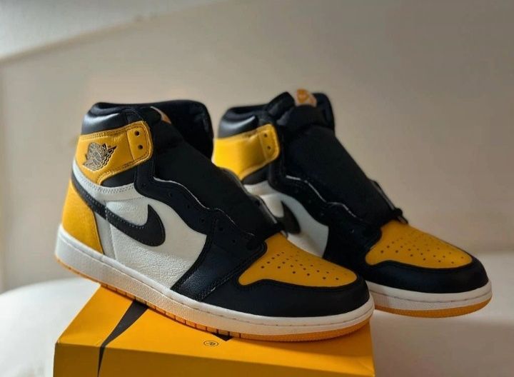 Air Jordan high Yellow toe - taxi