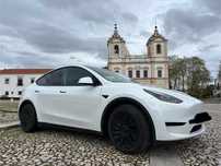 Tesla Model Y RWD