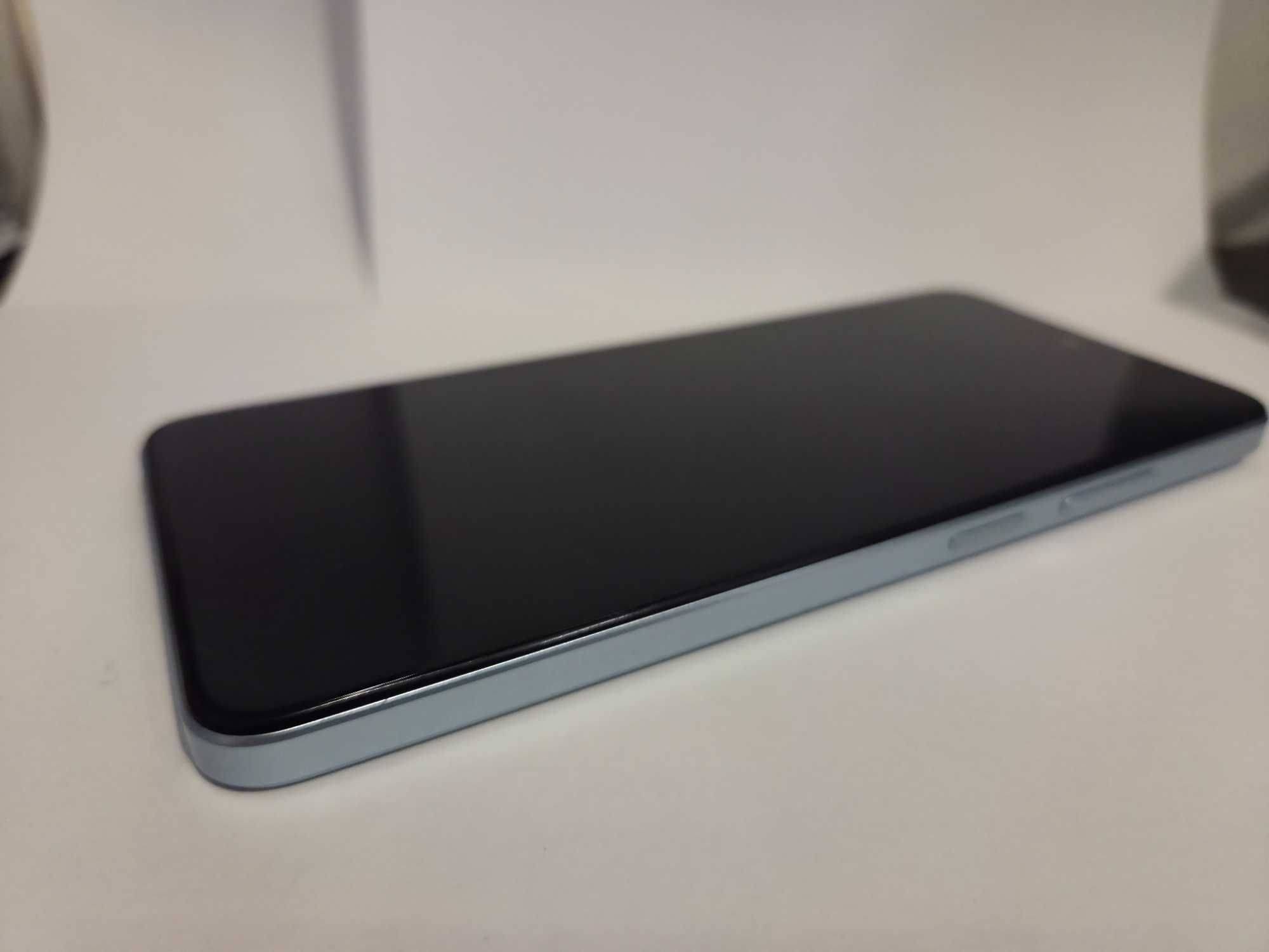 (3/25) OPPO A60 128GB / 4GB RAM / Android 14 / Połyskujący Niebieski