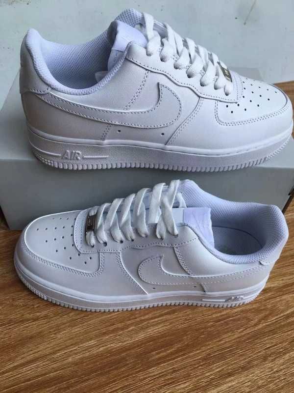 Nike Air Force 1 Low '07 White 42