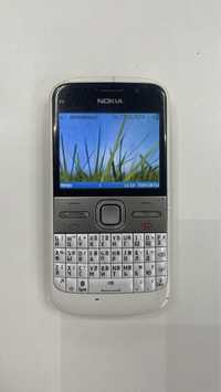Продам телефон Nokia E5