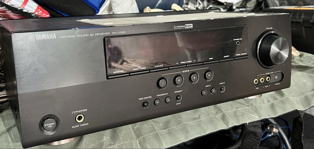 Yamaha RX-V365 ресивер/усилитель