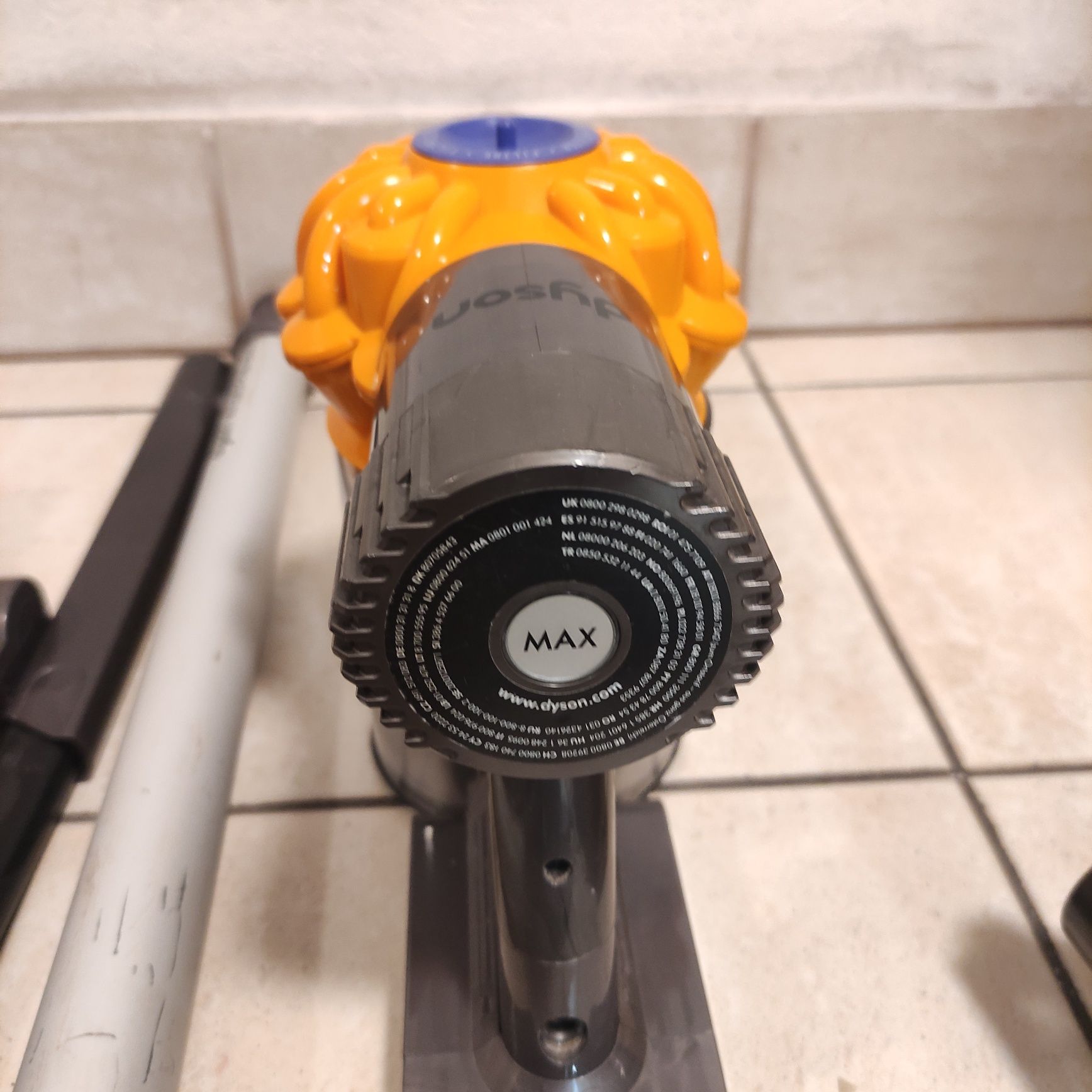 Odkurzacz Dyson V6 zestaw