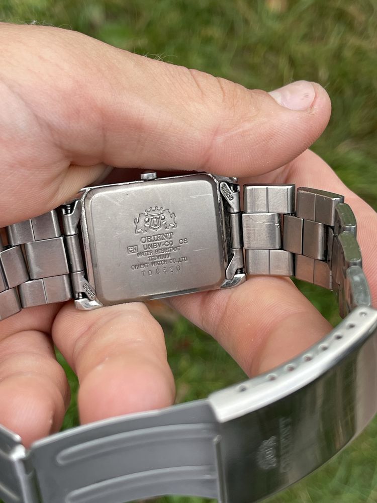 Титановий Orient Titanium Quartz чоловічий японський годинник