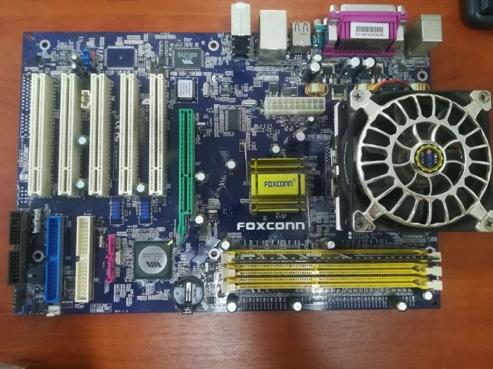 Foxconn 600A01-6LRS Рабочая