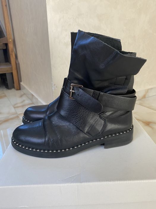 Черевики, чоботи, ботильйони шкіряні чорні 38