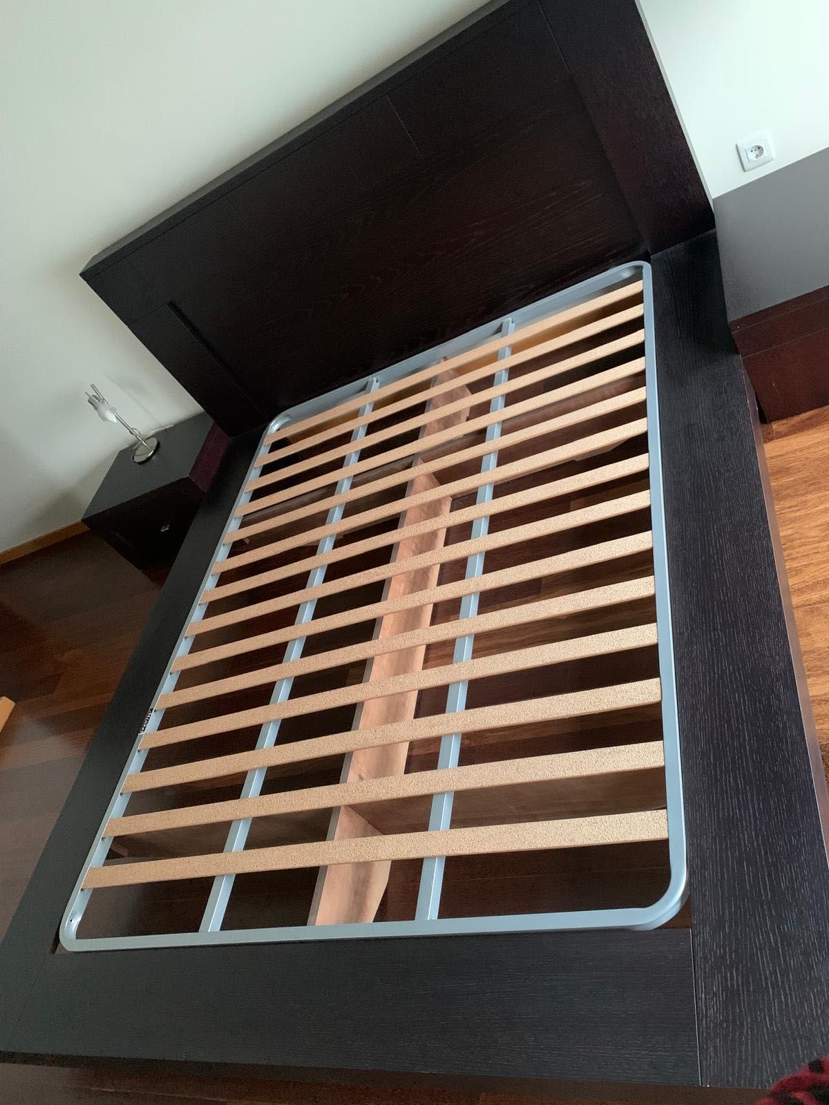 Quarto completo em Wengue