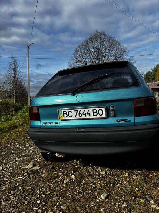 Опель астрп ф 1,6 газ бензин