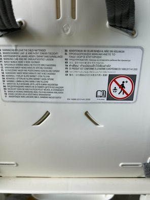 Foteliki: 2 foteliki dla dzieci
