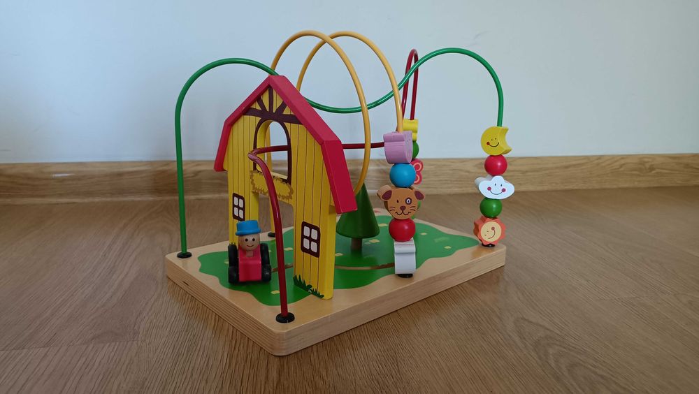 Drewniana farma zabawka edukacyjna