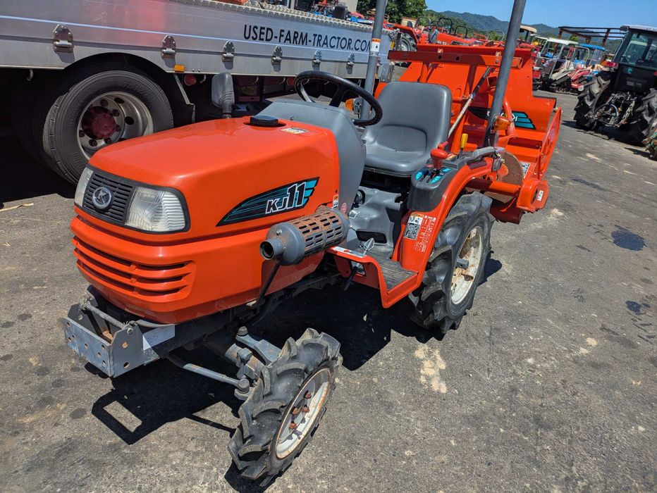 Traktor Kubota KJ11D