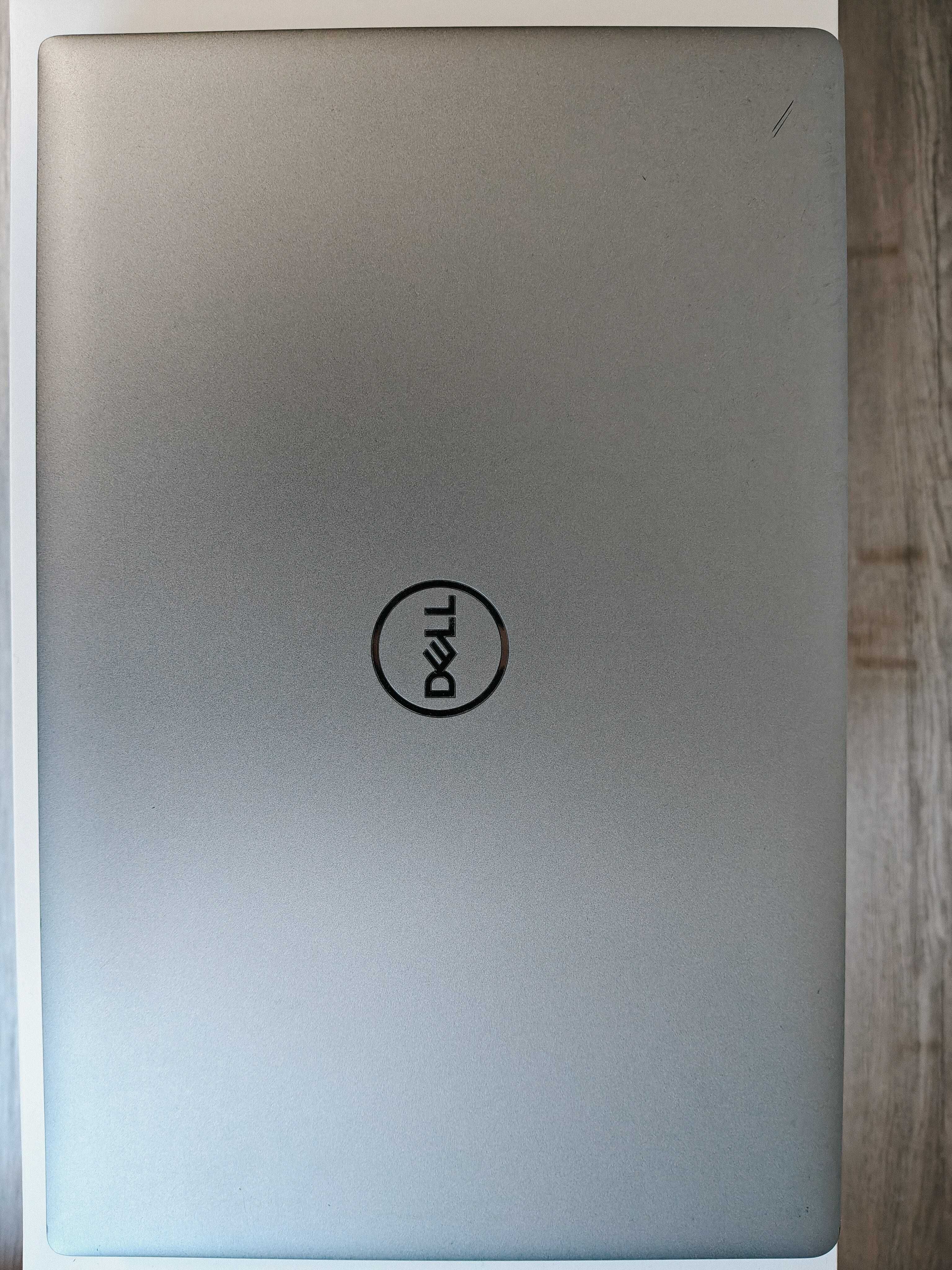 Dell Latitude 5520 i7-1185G7 32GB 512GB 15.6" dotyk Win11 Pro + WD19TB