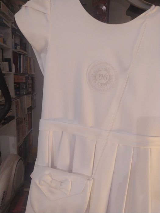 Sprzedam sukienkę komunijną