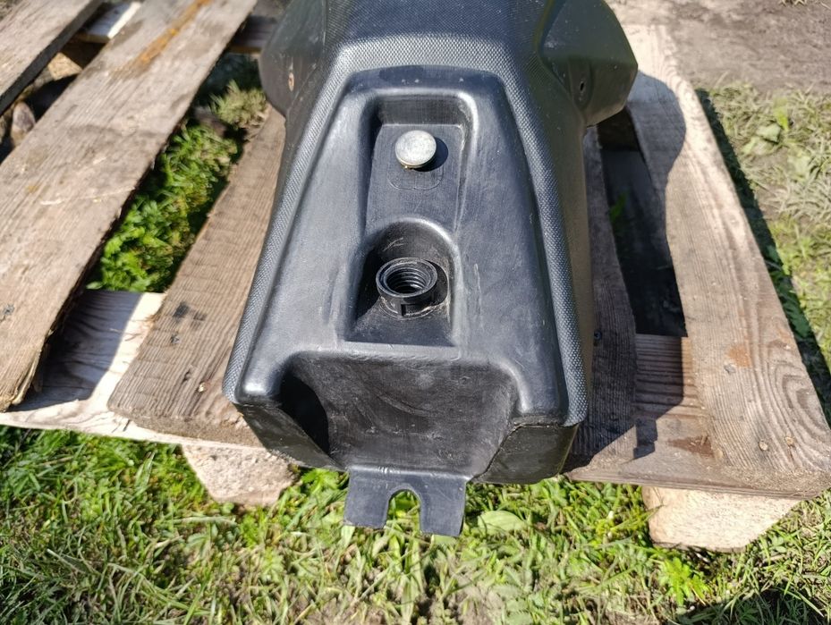 Bak Aprilia SX 125 18 – 21 r zbiornik paliwa obudowa plastik części A4