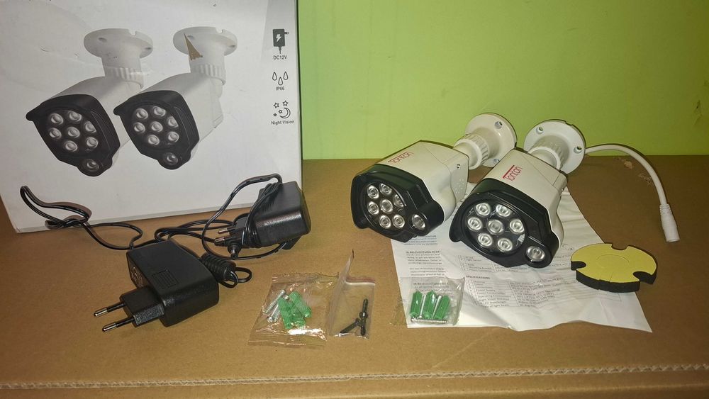 Zestaw 2x Kamera do Monitoringu TonTon 1PL-2019C z Podświetleniem LED