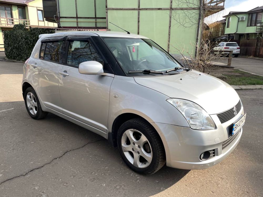 Продам suzuki swift