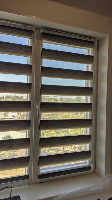 Стильные ролеты, жалюзи, рулонные шторы для различных интерьеров