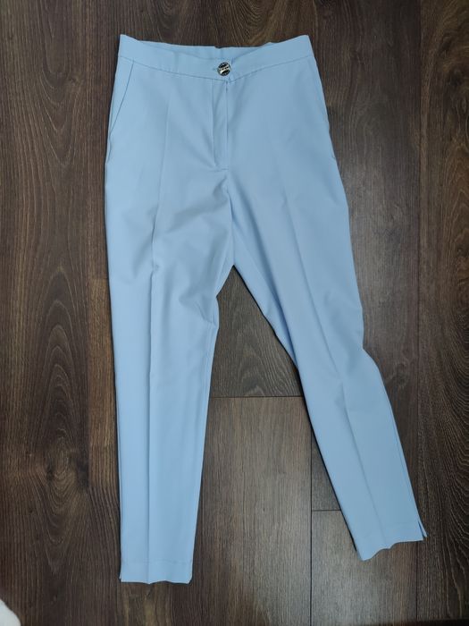 Костюм жіночий S