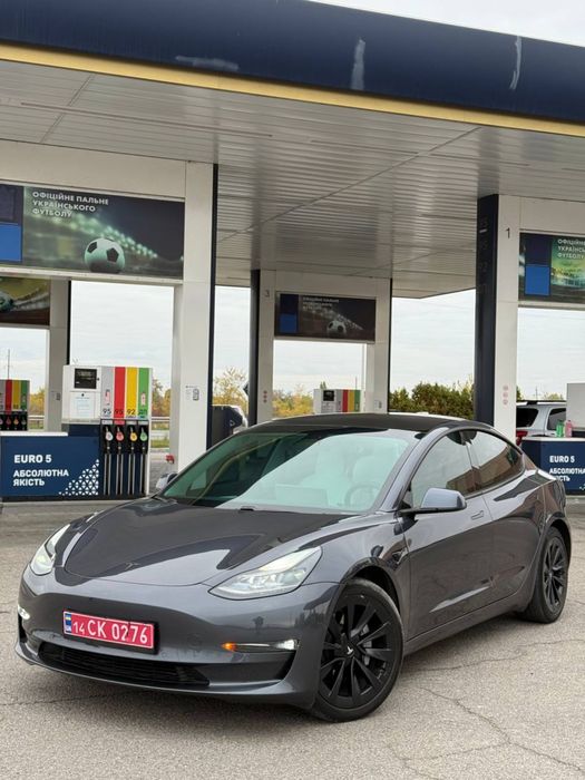 Tesla Model 3 dual motor 2021 год