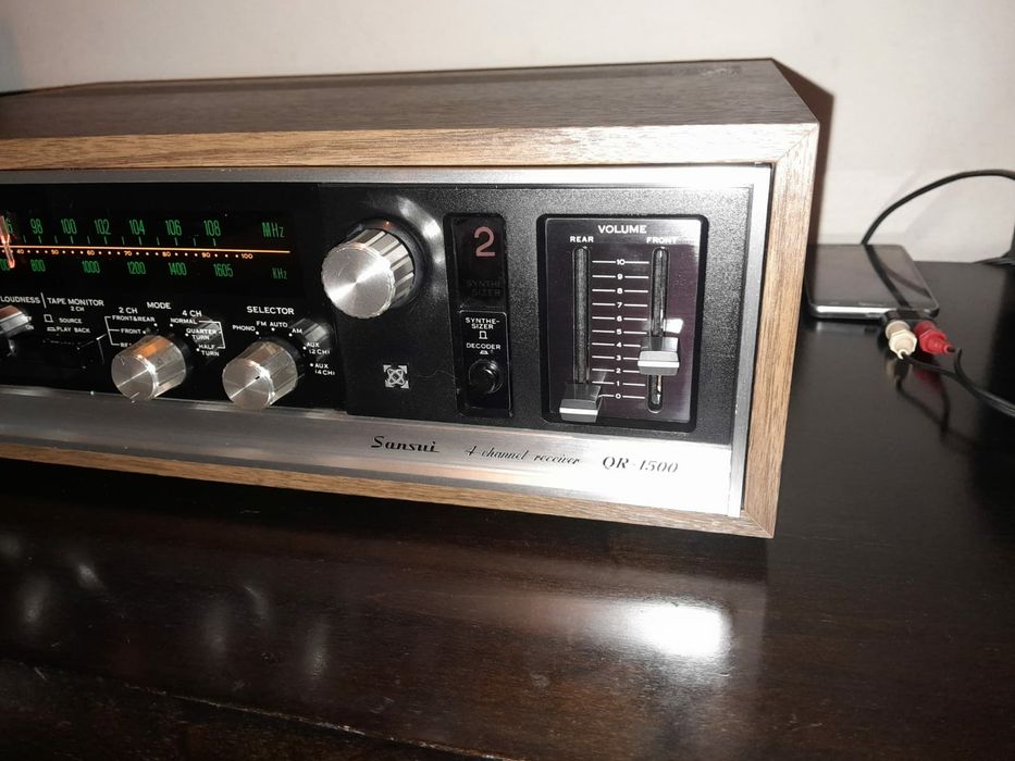 Amplificador Receiver Sansui
