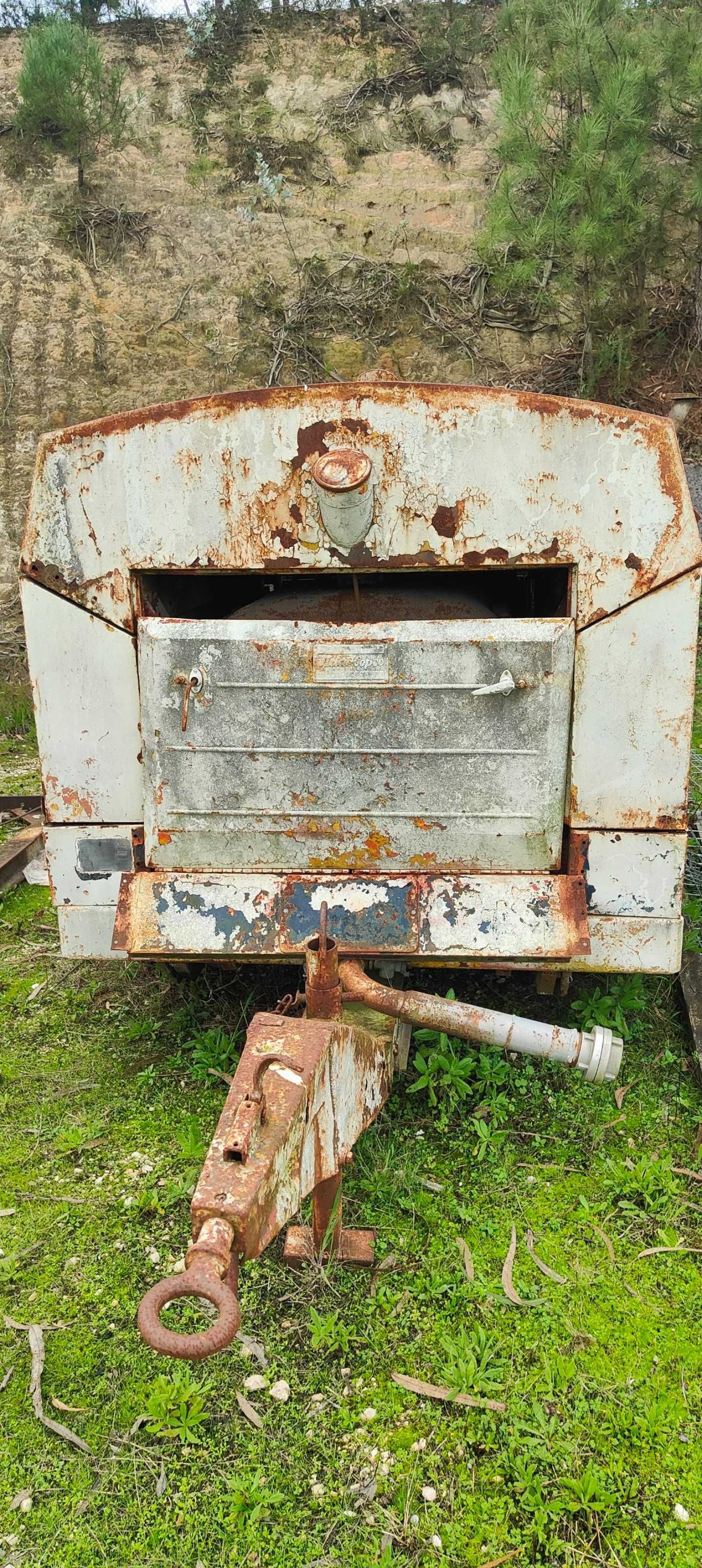 Compressor Atlas Copco como motor a diesel Deutz