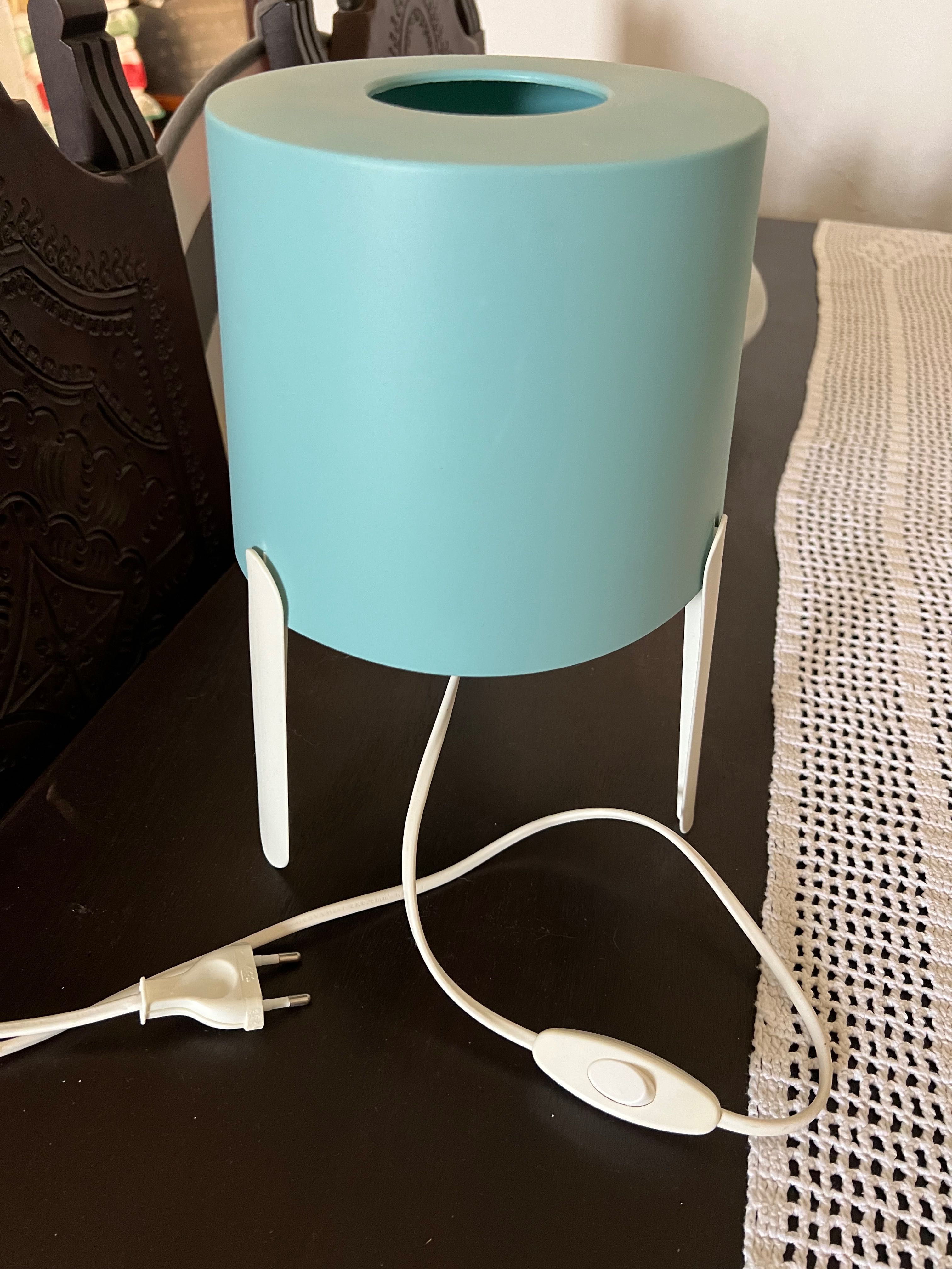 Candeeiro ikea azul