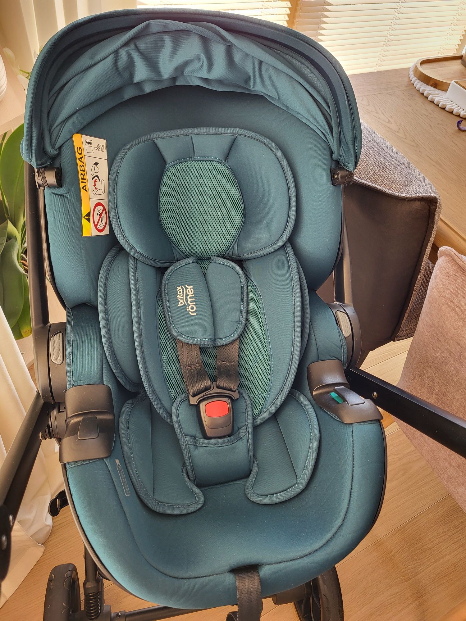 Fotelik nosidełko Britax Romer Baby-Safe Pro