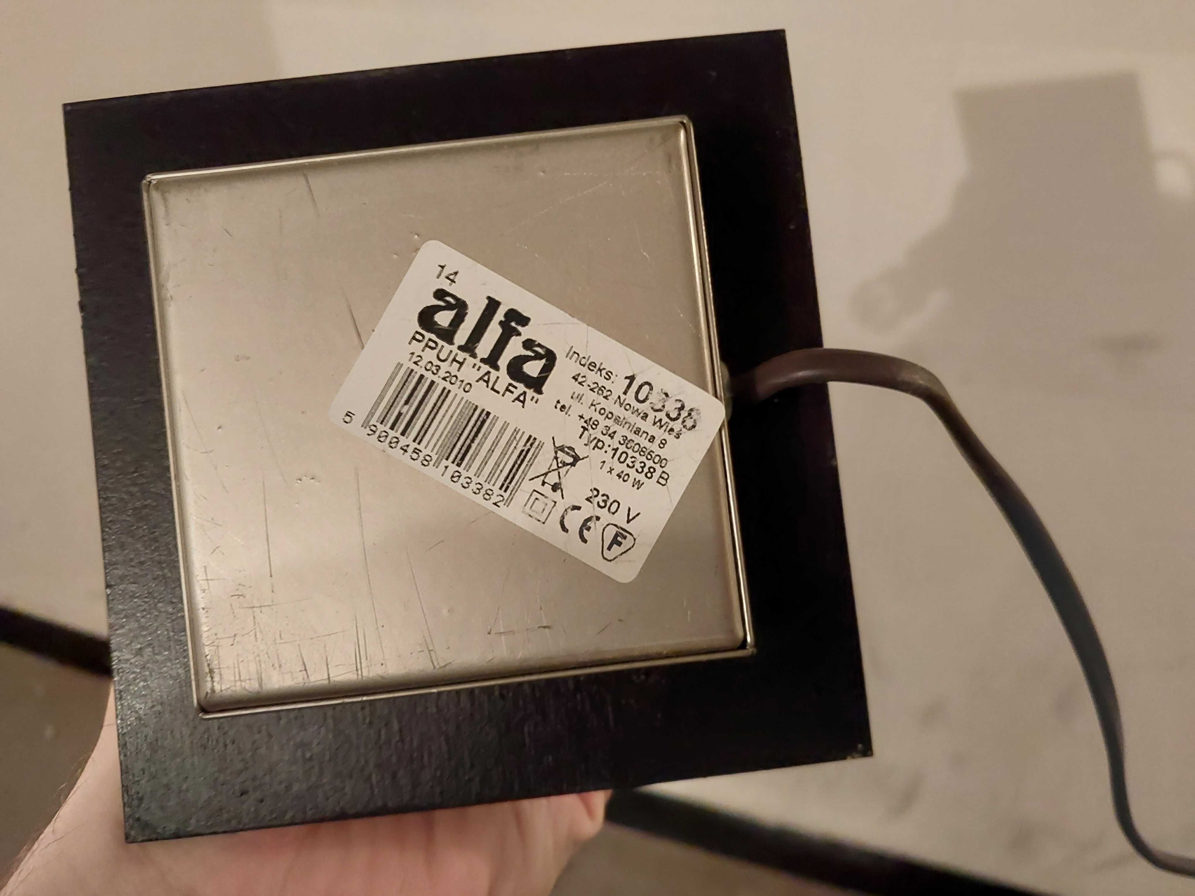 Lampa stojąca drewniana