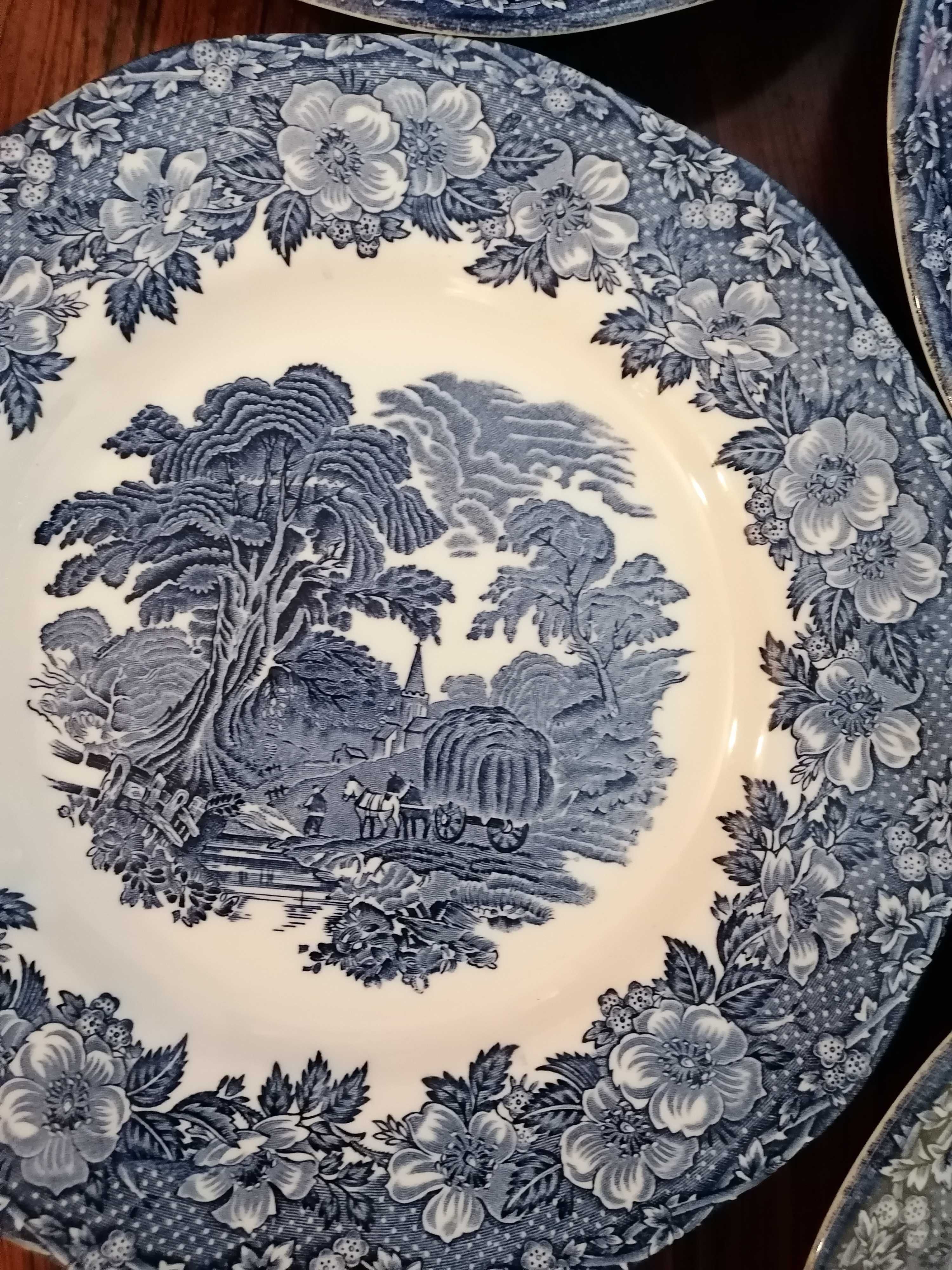 Porcelana angielska niebieska talerze płytkie 4 szt.