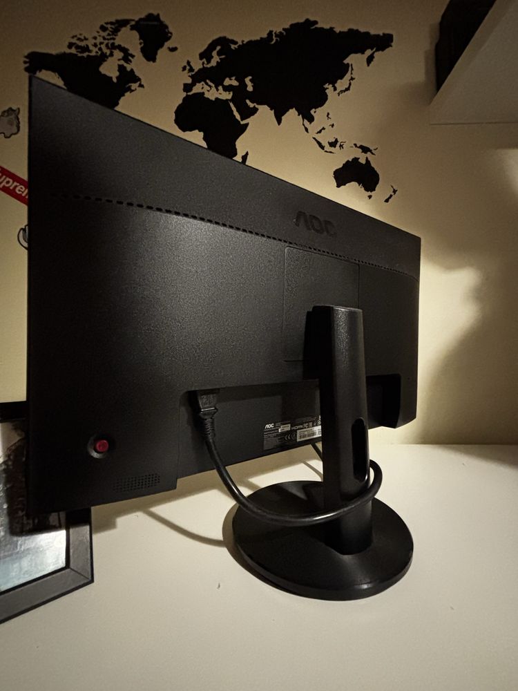 Ecra gaming aoc