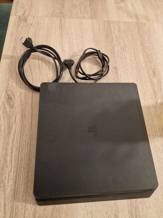 PlayStation 4 (PS4) 1TB  | 2 Comandos Originais | 2