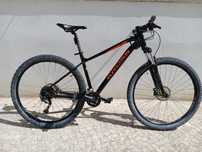 Mountain bike Kross Level 1.0