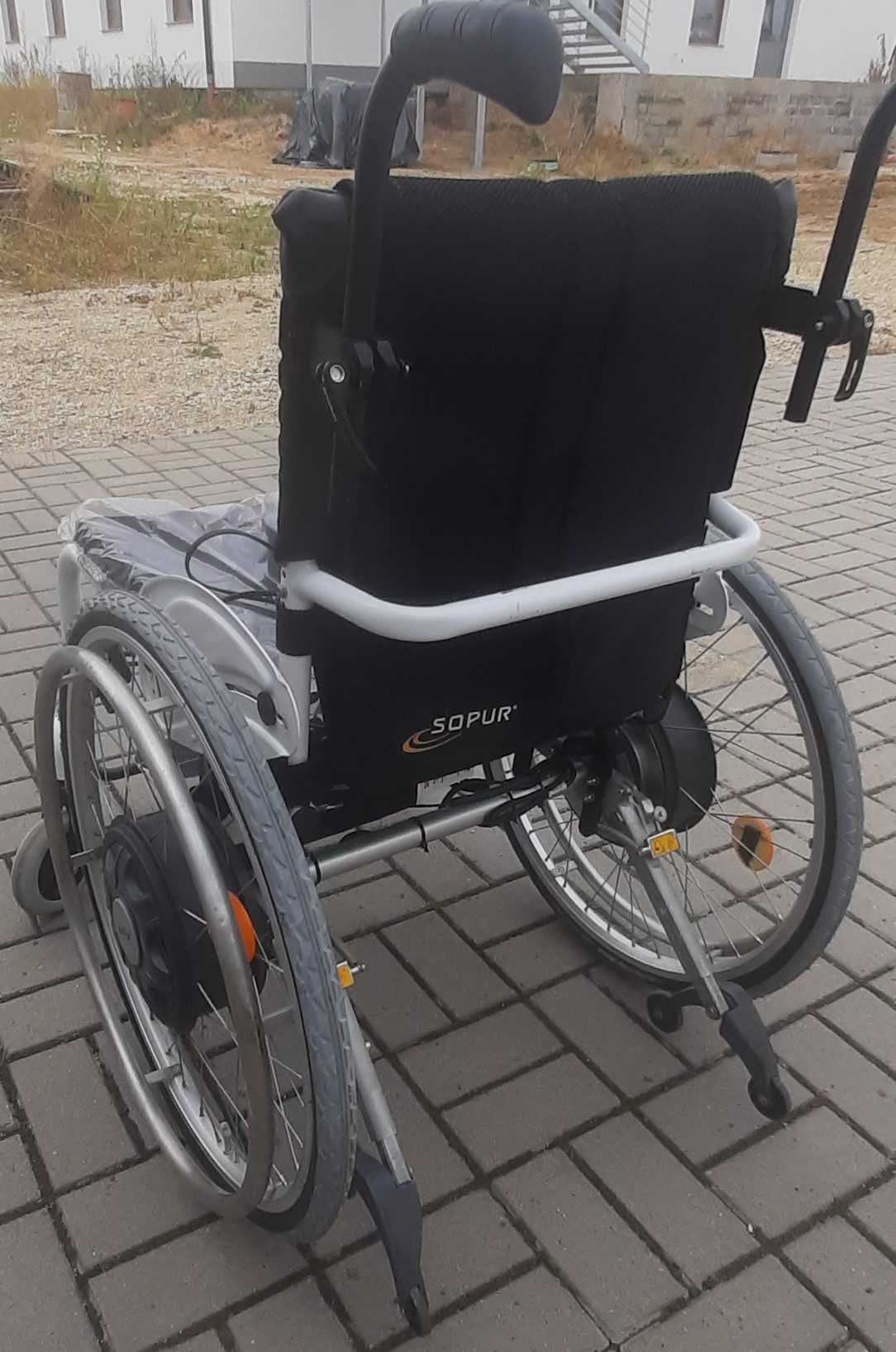 Wózek inwalidzki elektryczny aktywny Sopur Argon2 napęd E-fix 25