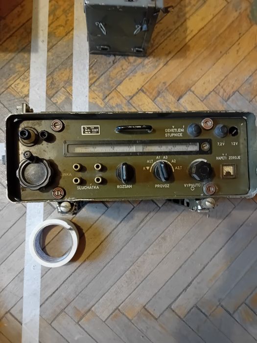 Antyczne radio wojskowe