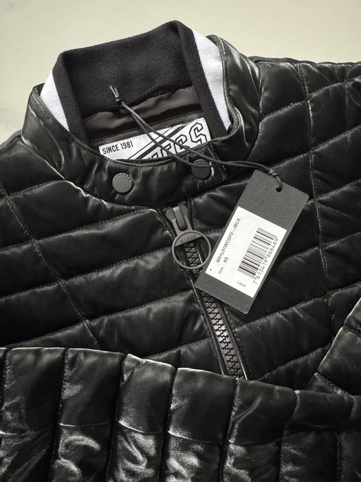 Куртка Guess NEW