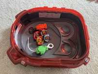Beyblade Burst Set Arena com Beyblades